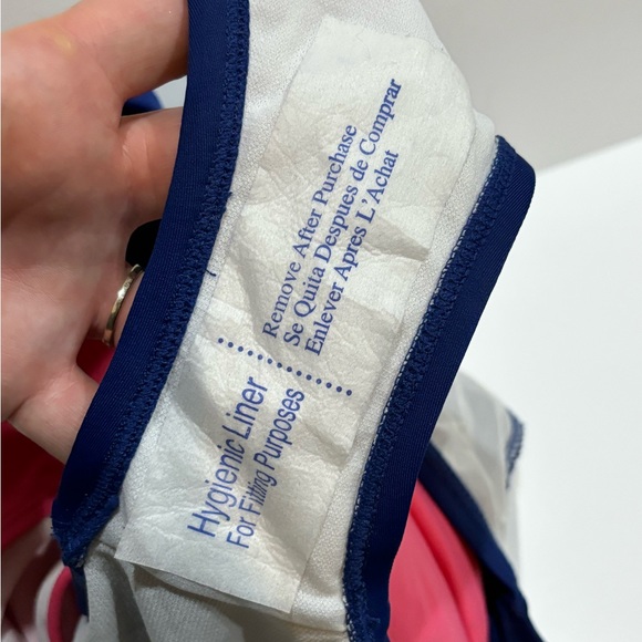 NWT Bal Harbour Swim One Piece Tummy Control Swimsuit - Picture 2 of 9